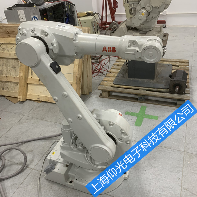 ABB�C���˳�Ҋ����̎��