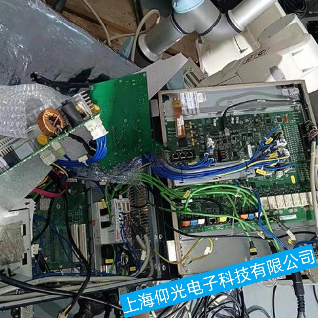 ����KUKA�쿨�C����KR 60-3���ƹ�o�����ӹ��ϾS���Ԓ